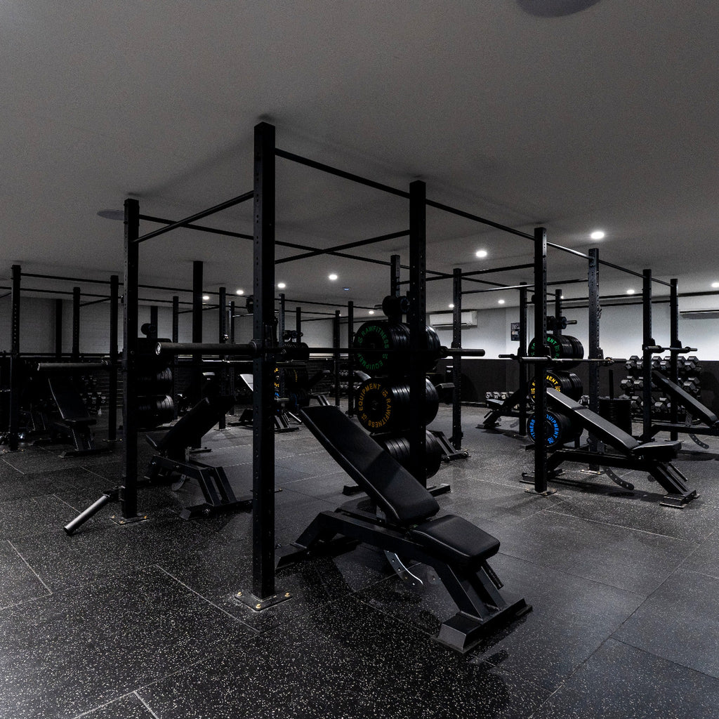 Titan Triple Cell Free Standing Rig 6.8m
